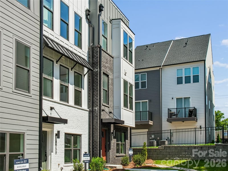 4062 Sophia Drive, Charlotte, NC - 3 beds, 3.5 baths, 1,645 sqft - $539,000