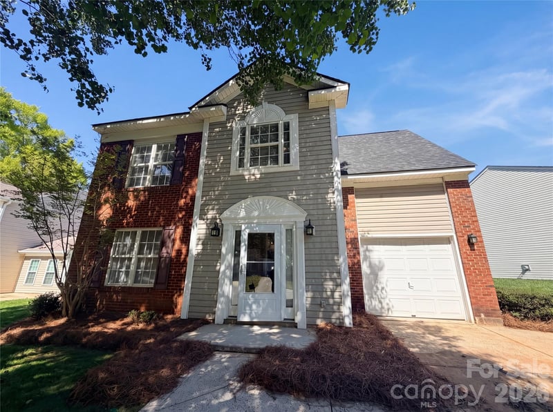 6032 Briggs, Charlotte, NC - 3 beds, 3 baths, 1,590 sqft - $350,000