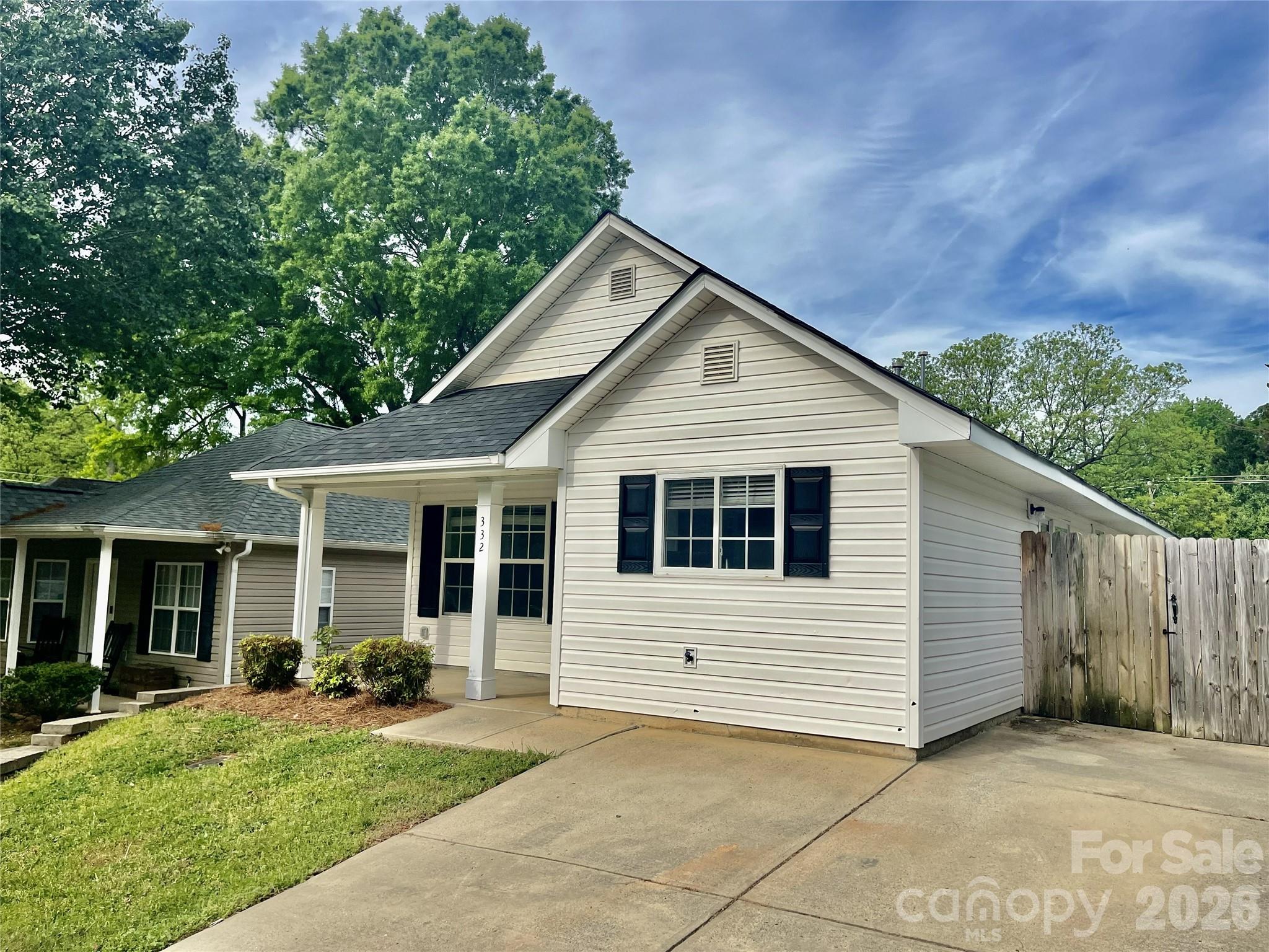 332 Cassidy Lane, Mooresville, NC. property listing photo