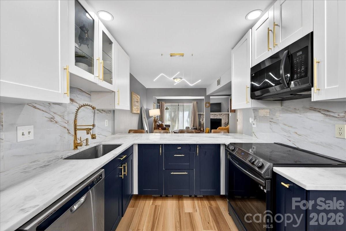 8007 Horse Chestnut Lane, Charlotte, NC. property listing photo