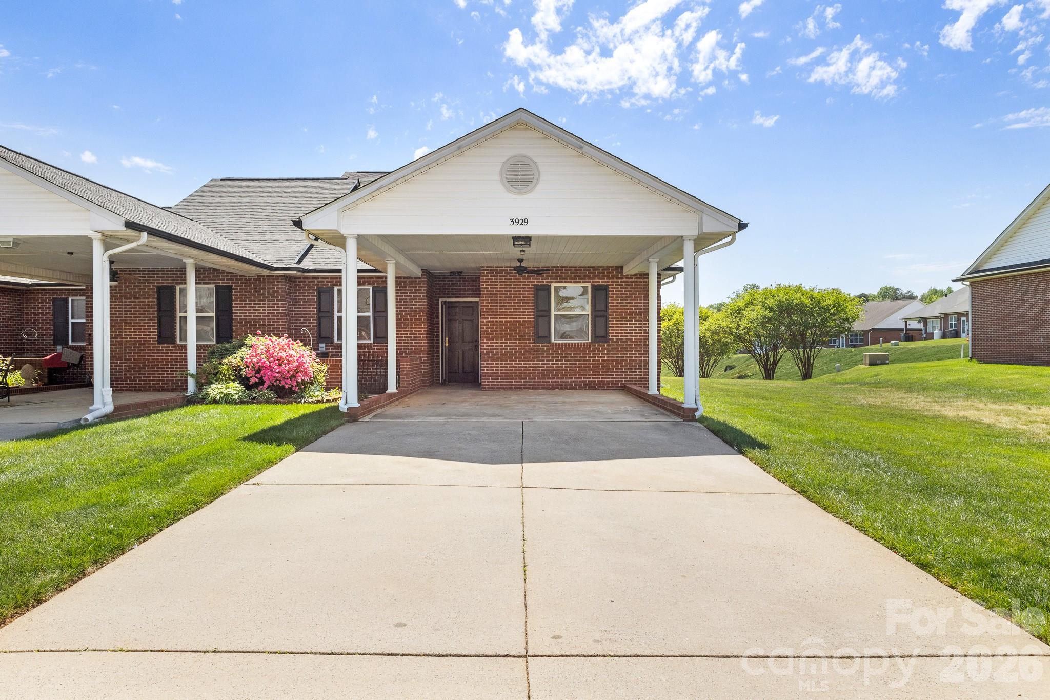 3929 Jasmine Lane, Denver, NC. property listing photo
