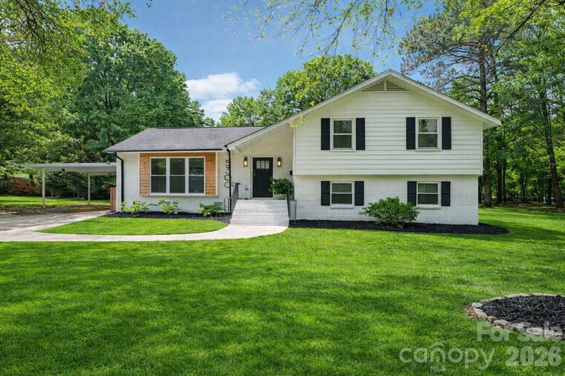 5300 Cheval, Charlotte, NC - 4 beds, 3 baths, 2,005 sqft - $599,900