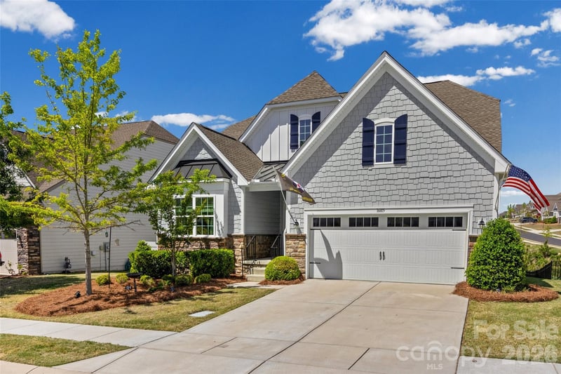16815 Lookout Landing Lane, Charlotte, NC - 4 beds, 4 baths, 4,062 sqft - $749,900