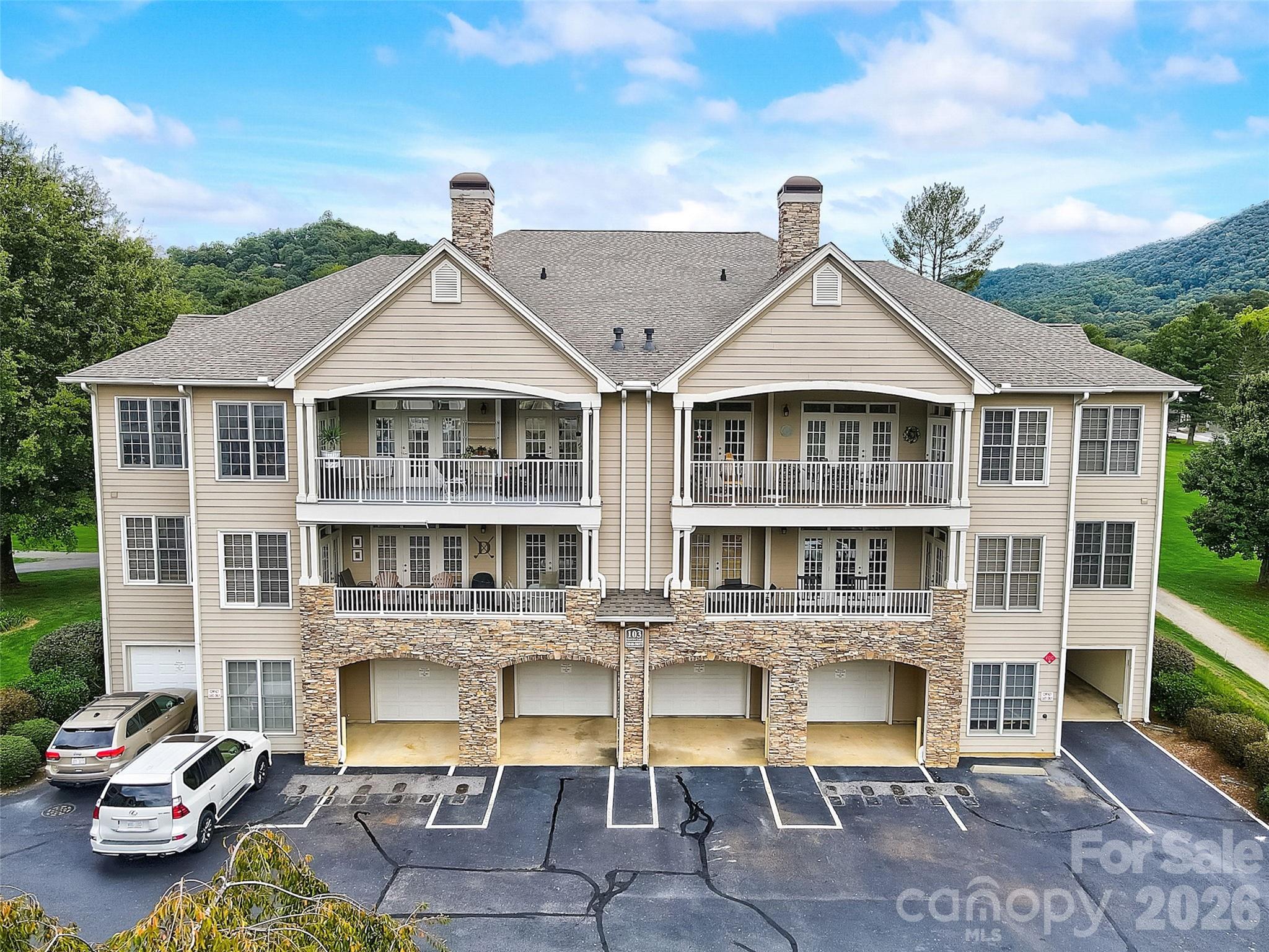 103 Glenview Lane Apt 5048, Maggie Valley, NC. property listing photo
