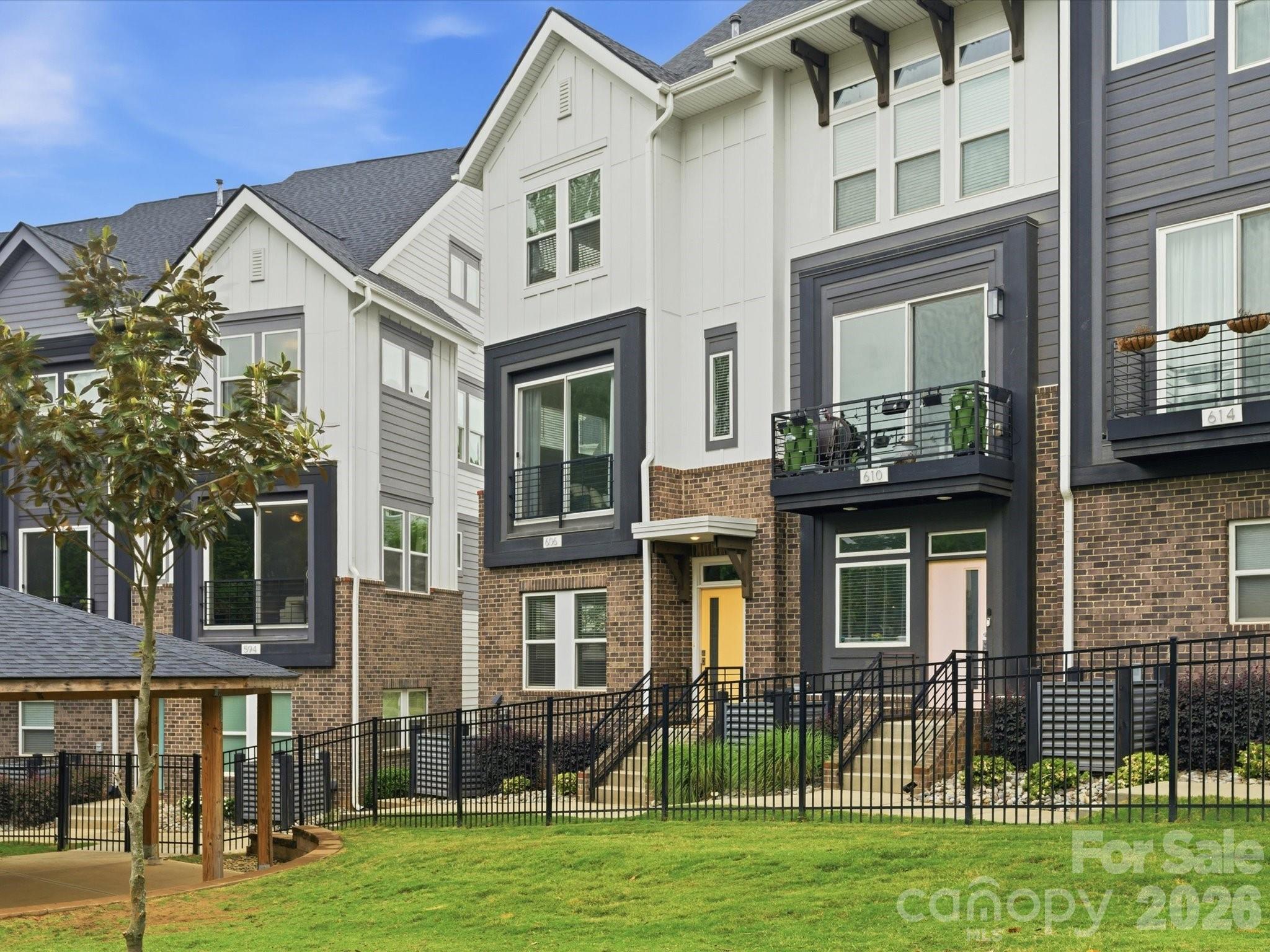 606 West End Drive, Charlotte, NC. property listing photo