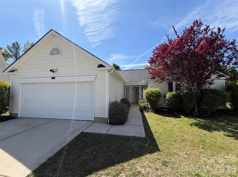 2405 Celosia Drive, Charlotte, NC - 3 beds, 2 baths, 1,508 sqft - $297,000