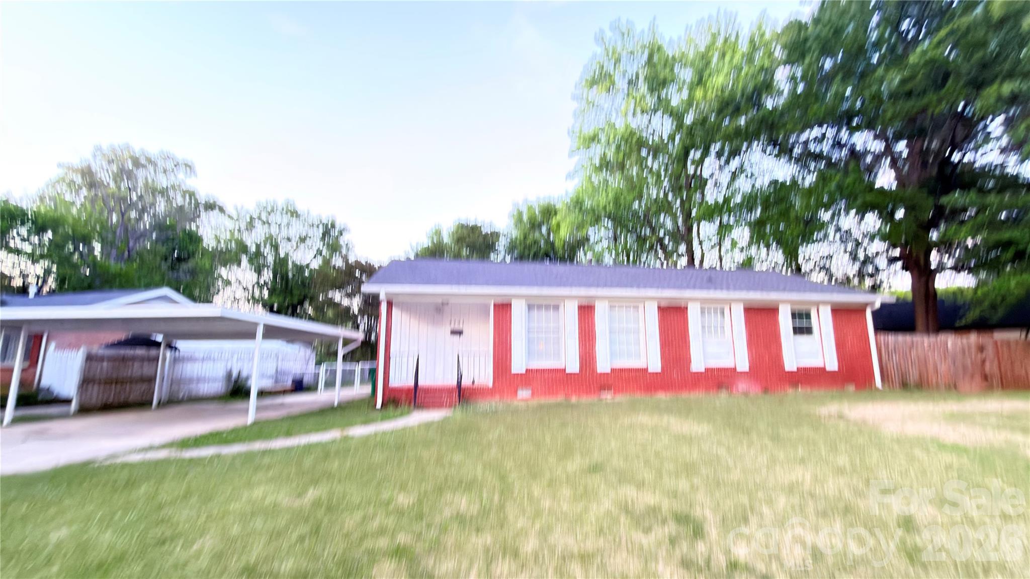 4131 Woodgreen, Charlotte, NC — property listing photo 1
