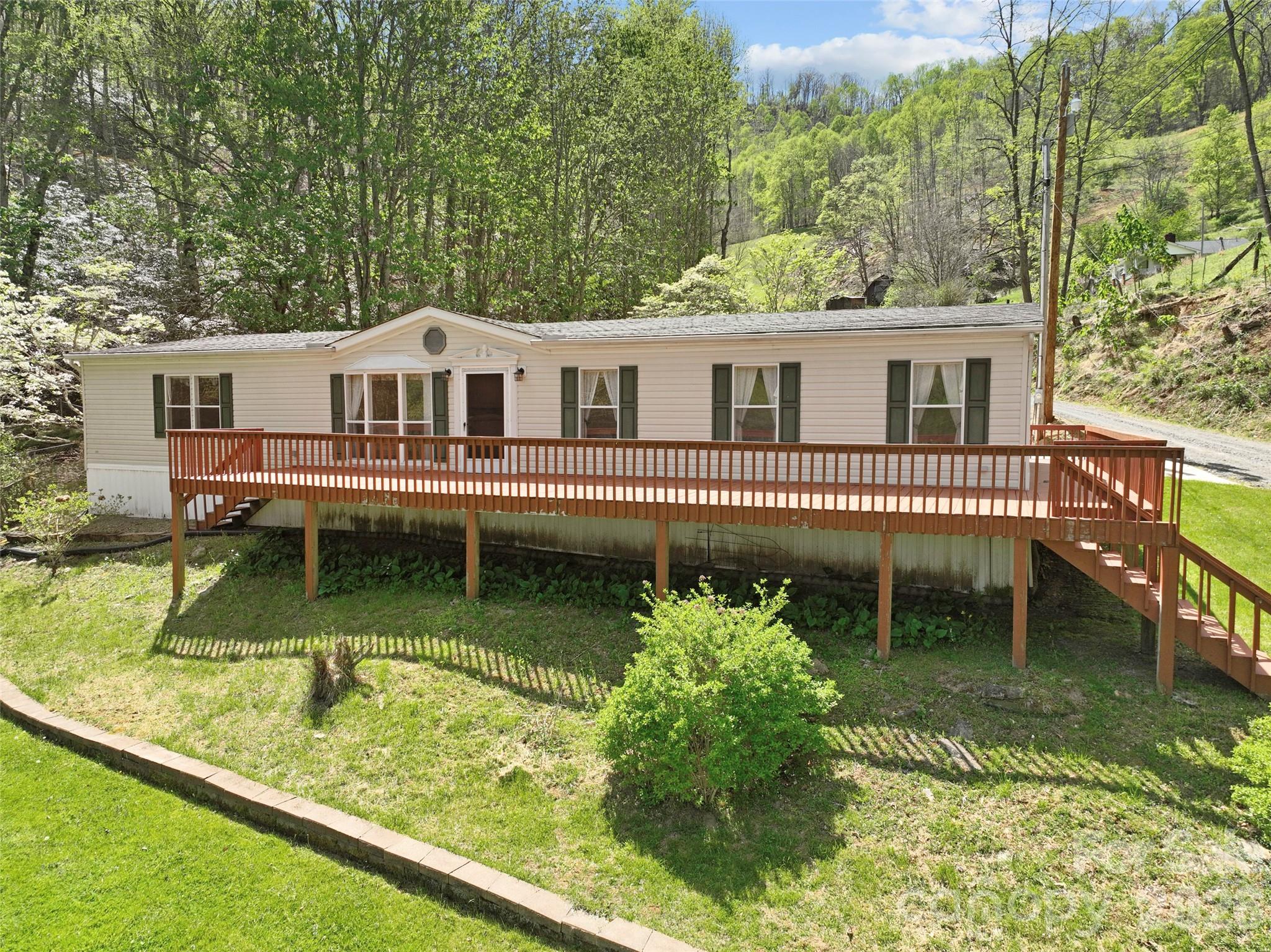 469 Hensley Branch Road, Burnsville, NC. property listing photo