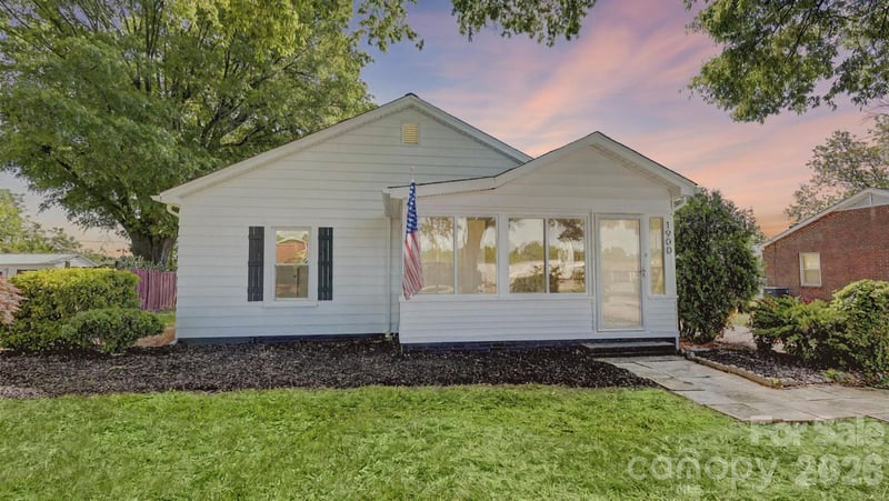 1900 Linda, Kannapolis, NC - 2 beds, 1 bath, 1,104 sqft - $239,000