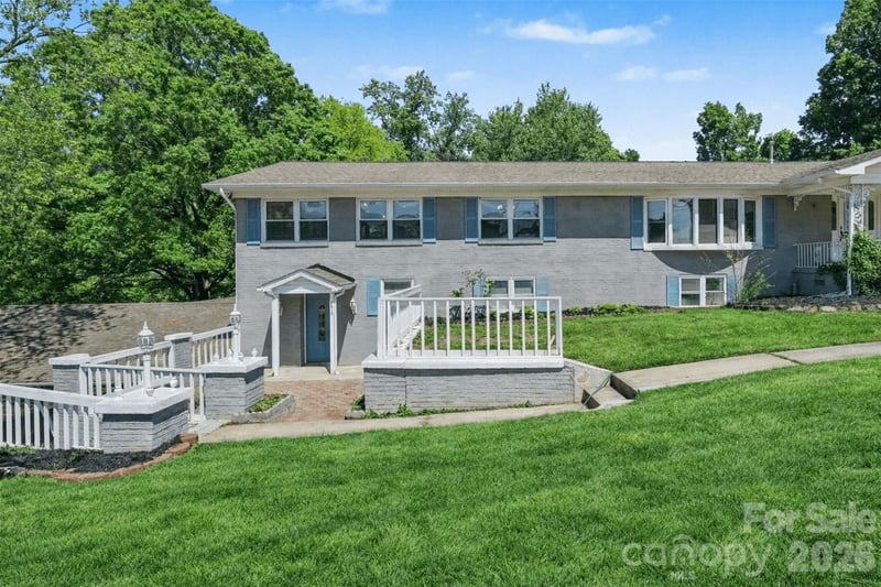 2617 Shady Lane Avenue, Concord, NC - 6 beds, 5 baths, 5,717 sqft - $750,000