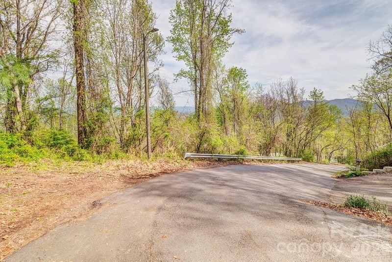 99999 Leisure Mountain Road Apt 22, Asheville, NC -  - $87,500