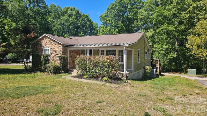 130 Pine State, Troutman, NC - 3 beds, 1 bath, 1,344 sqft - $259,900