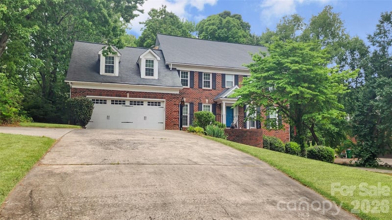 8331 Dunstaff Road, Charlotte, NC - 4 beds, 3.5 baths, 3,666 sqft - $599,900