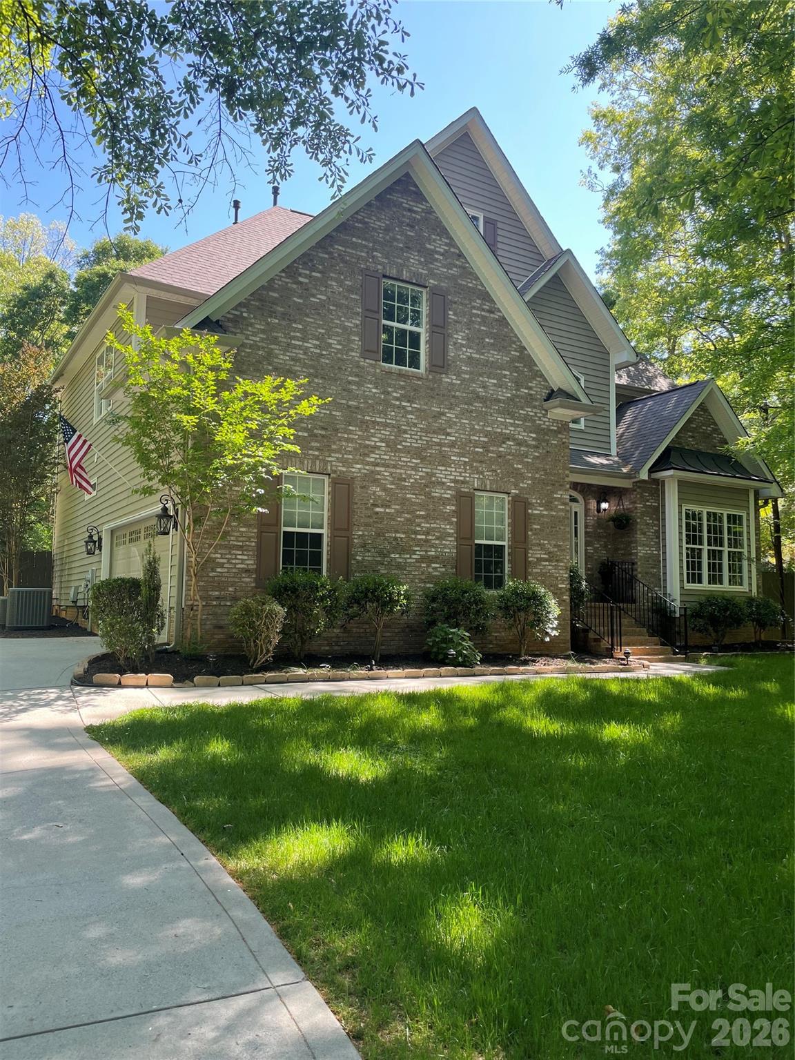 734 Lynnwood Farms Drive, Fort Mill, SC. property listing photo