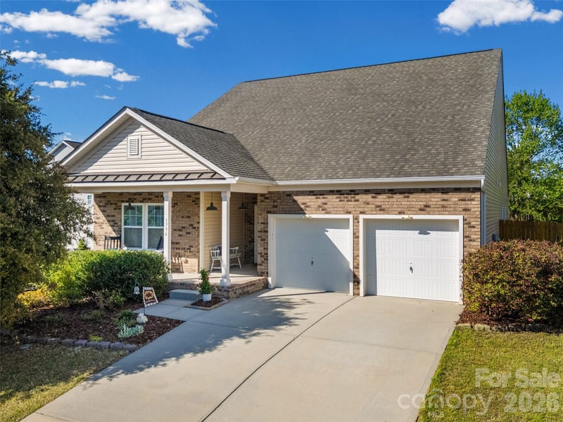 1796 Stuart Carter, Rock Hill, SC - 3 beds, 2 baths, 2,012 sqft - $397,000