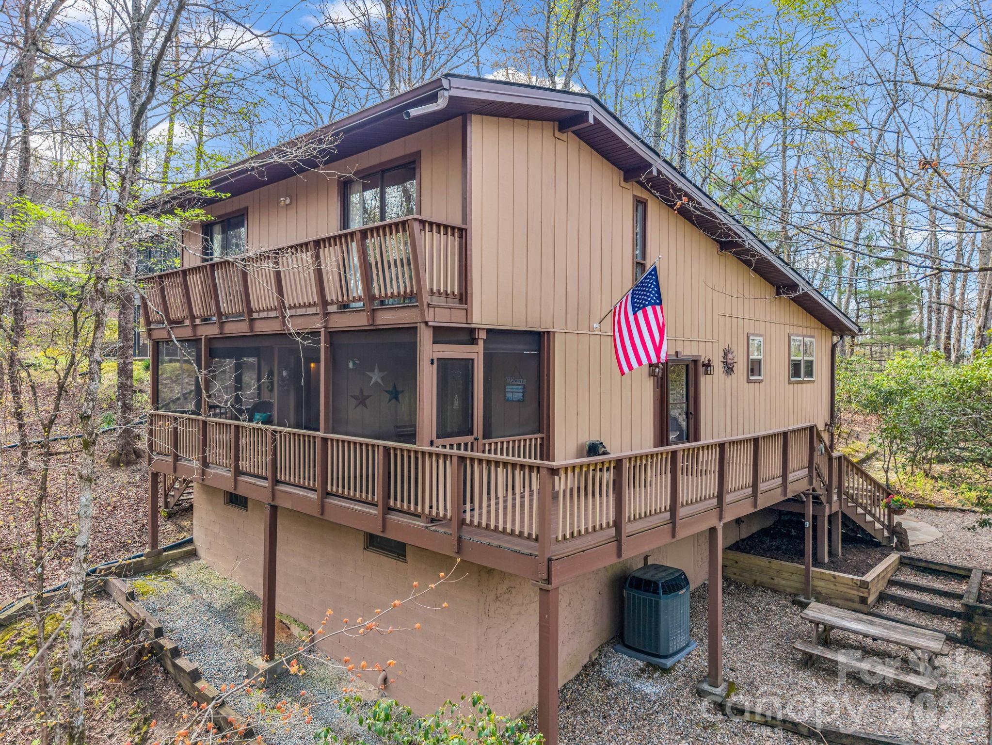 78 Wahuhu Court, Brevard, NC. property listing photo