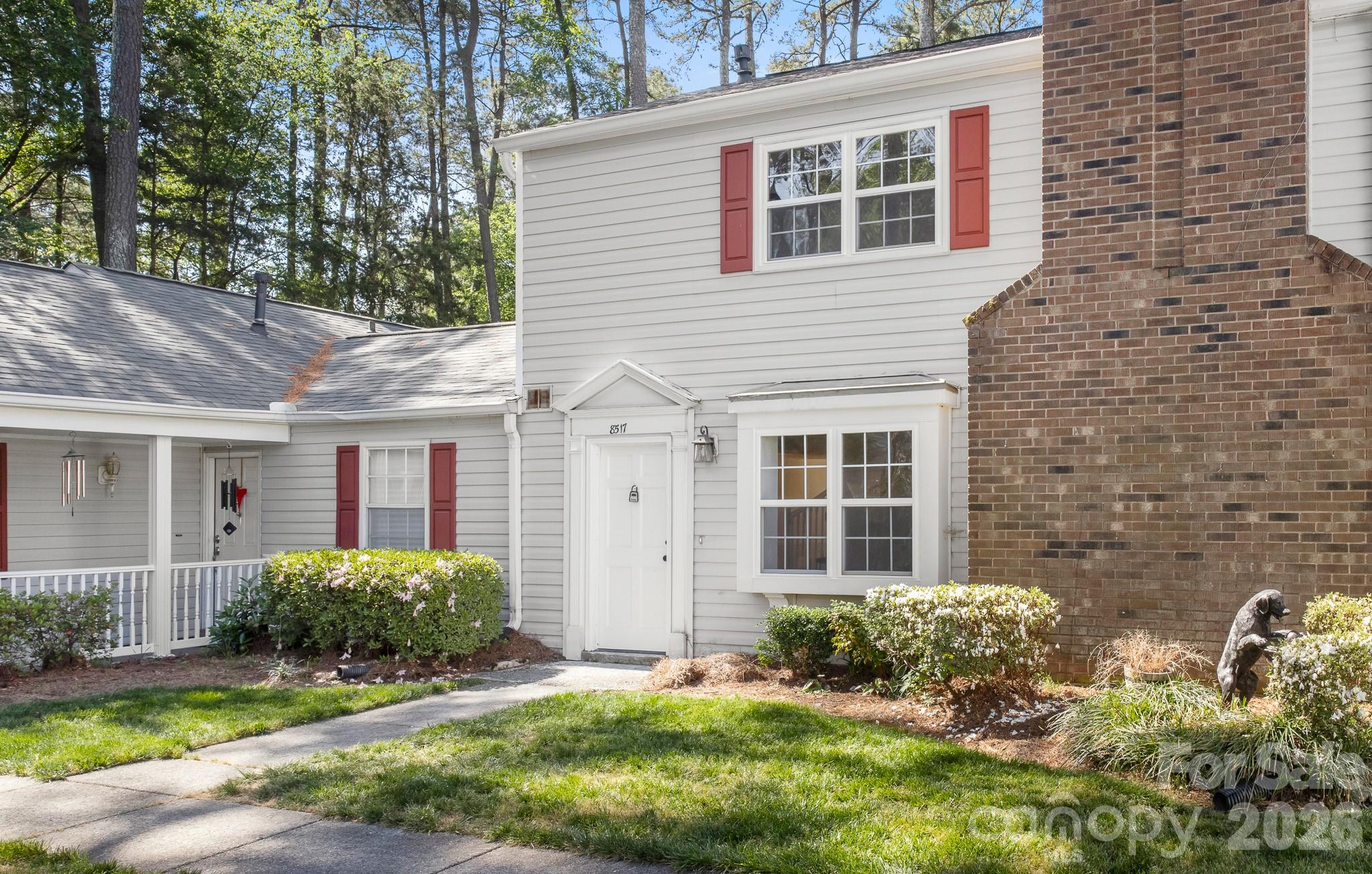 8517 Castle Pine Court, Charlotte, NC. property listing photo