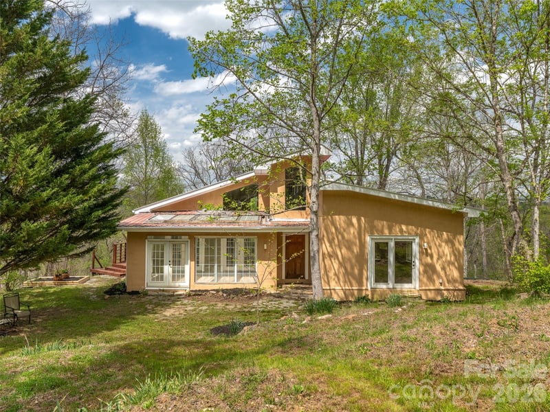 76 Raven Rock Lane, Marshall, NC - 3 beds, 3 baths, 3,254 sqft - $589,000