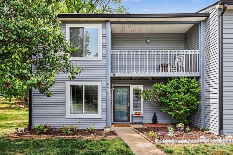 6614 Point Comfort Lane, Charlotte, NC - 3 beds, 2.5 baths, 1,533 sqft - $275,000