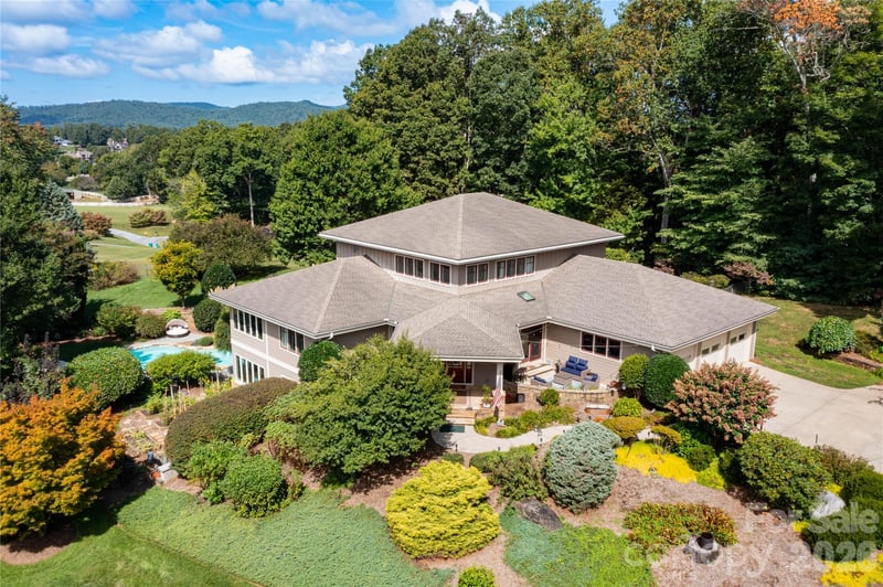 30 Rilandwell Drive, Fletcher, NC - 5 beds, 4.5 baths, 6,867 sqft - $2,100,000