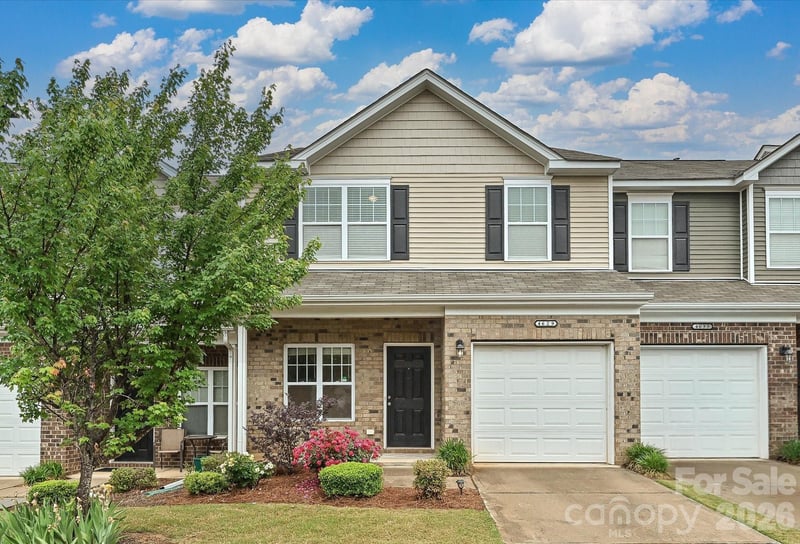 4629 Quinton Lane, Charlotte, NC - 2 beds, 2.5 baths, 1,600 sqft - $323,000