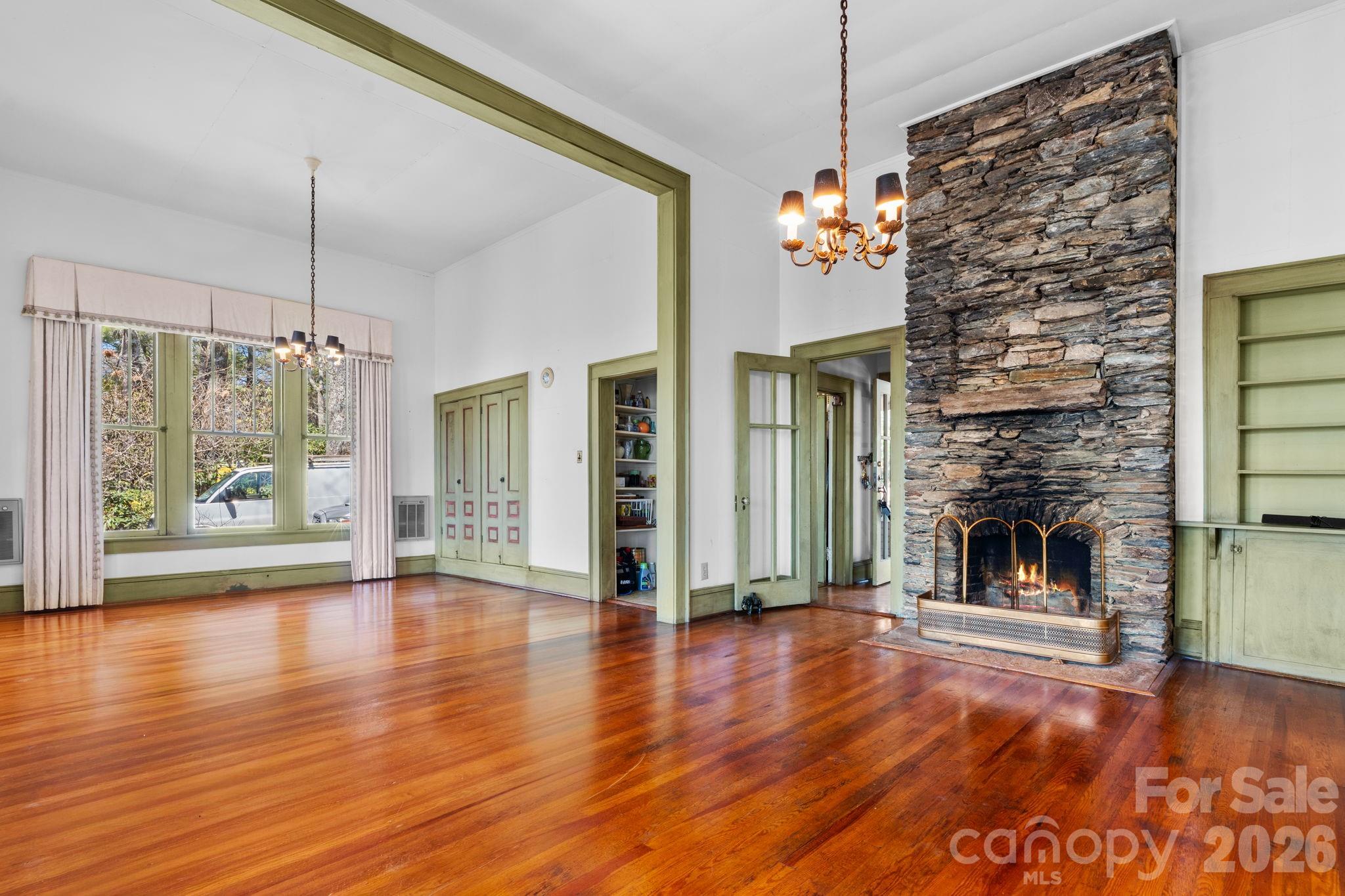 334 Chestnut Circle, Blowing Rock, NC. property listing photo