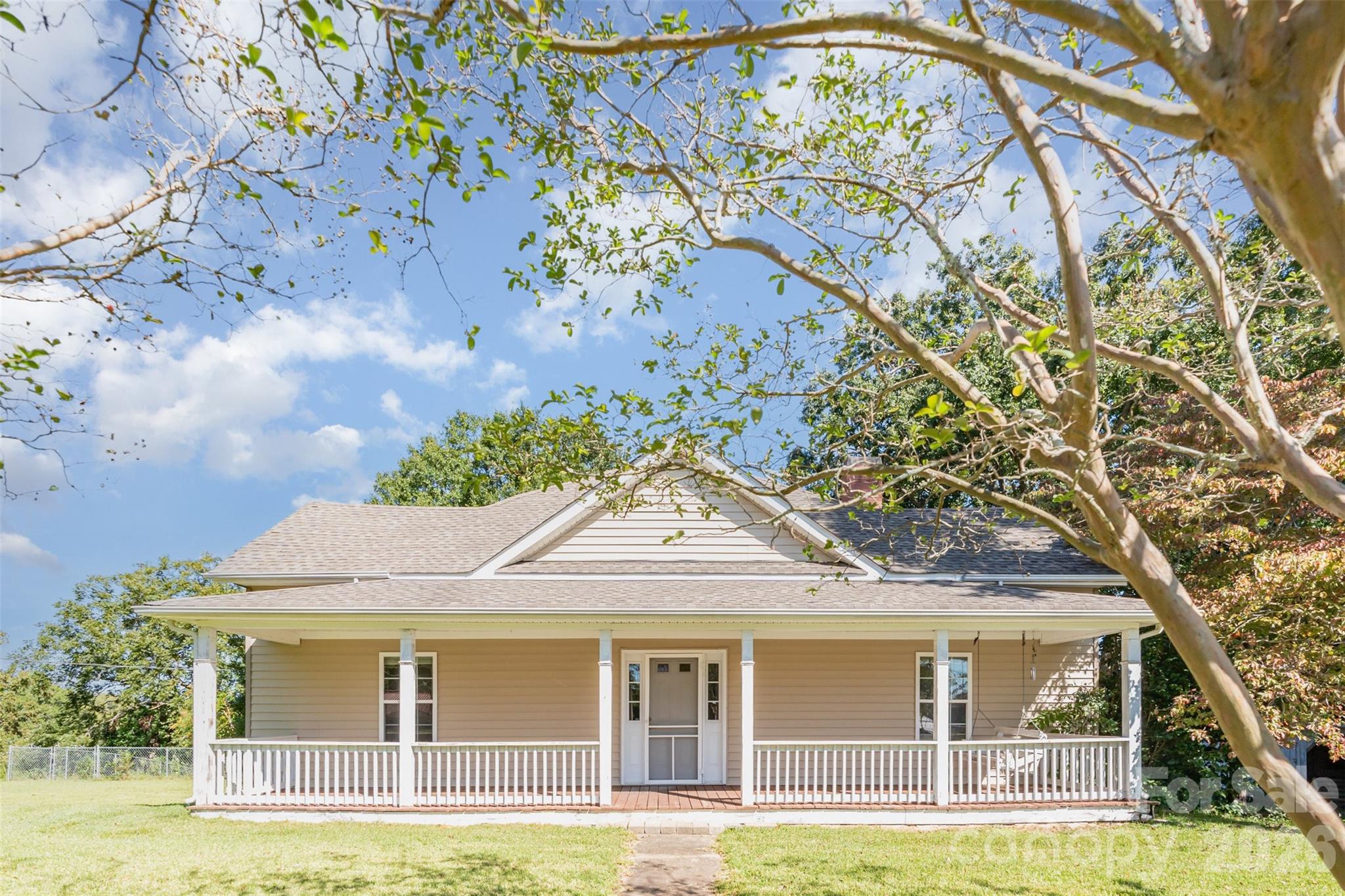 4030 Peachtree Street, Hickory Grove, SC. property listing photo