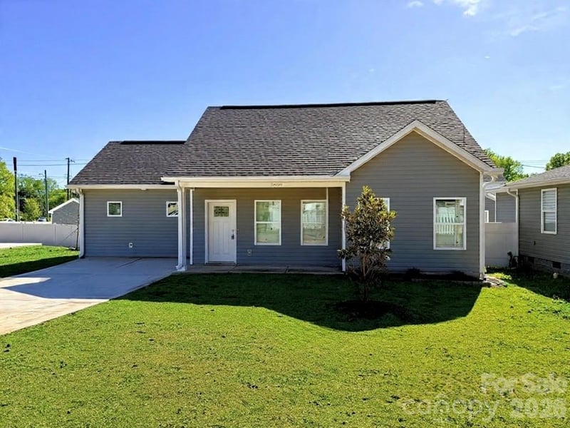 3800 Freedom, Charlotte, NC - 3 beds, 2 baths, 1,200 sqft - $339,999