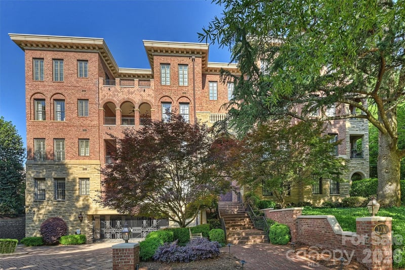 2210 Roswell 204, Charlotte, NC - 3 beds, 4 baths, 3,074 sqft - $1,795,000