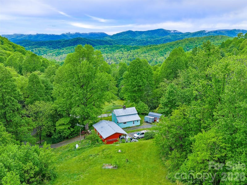 2380 Old Fort Road, Black Mountain, NC - 5 beds, 1,236 sqft - $950,000