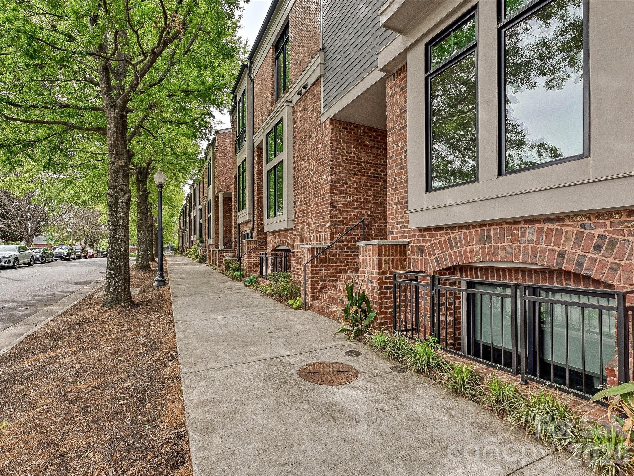 432 33rd, Charlotte, NC — property listing photo 1