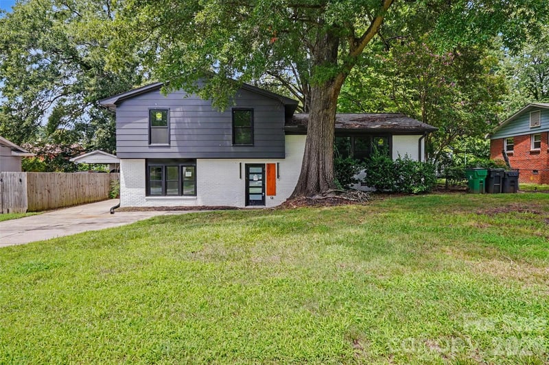 3801 Woodleaf Road, Charlotte, NC - 4 beds, 2.5 baths, 1,946 sqft - $429,900