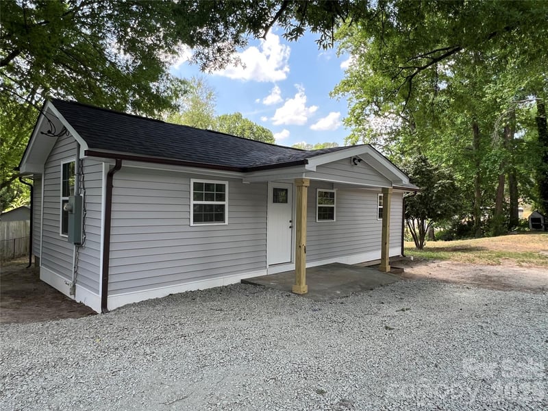 511 Murphy Street, Kannapolis, NC - 2 beds, 1 bath, 768 sqft - $250,000