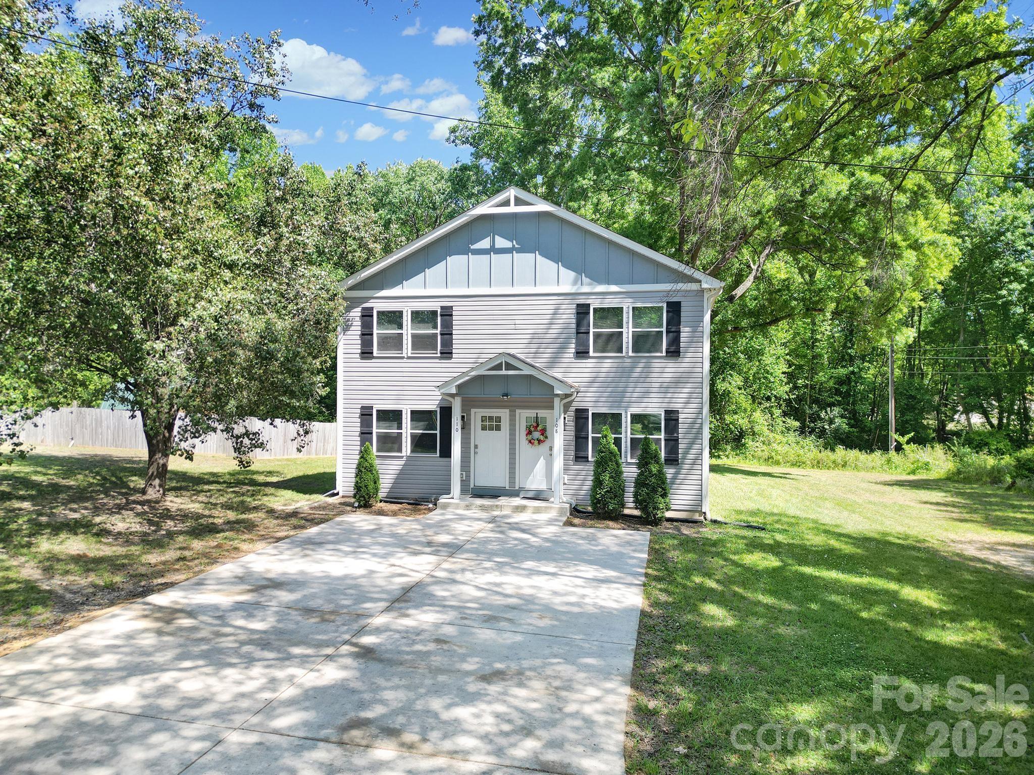 108-110 Carpenter Street, Lincolnton, NC — property listing photo