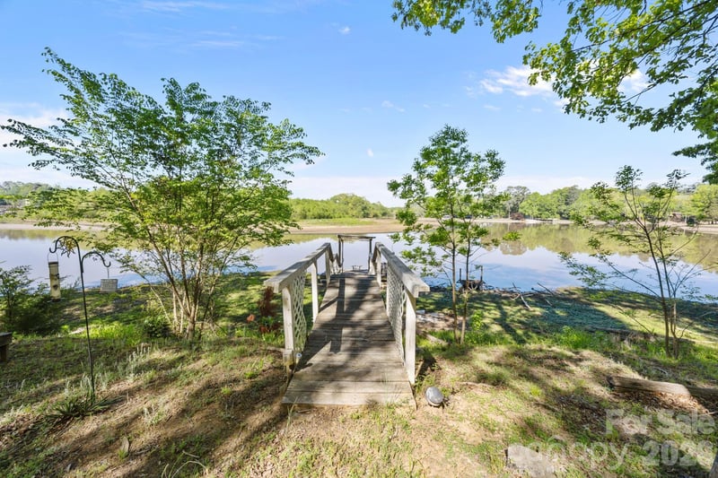 405 Carroll Cove, Lake Wylie, SC -  - $500,000