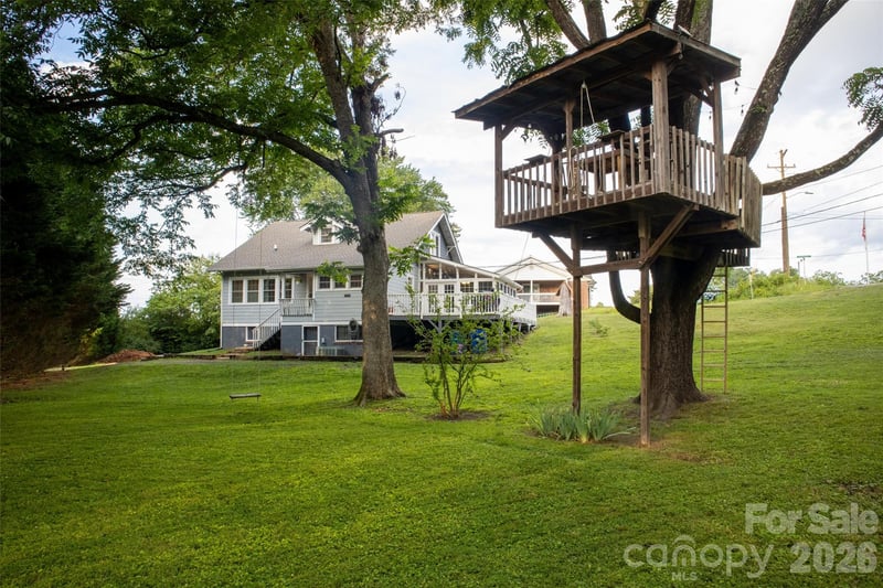 102 Cuthberson Street, Morganton, NC - 4 beds, 1.5 baths, 1,985 sqft - $339,900