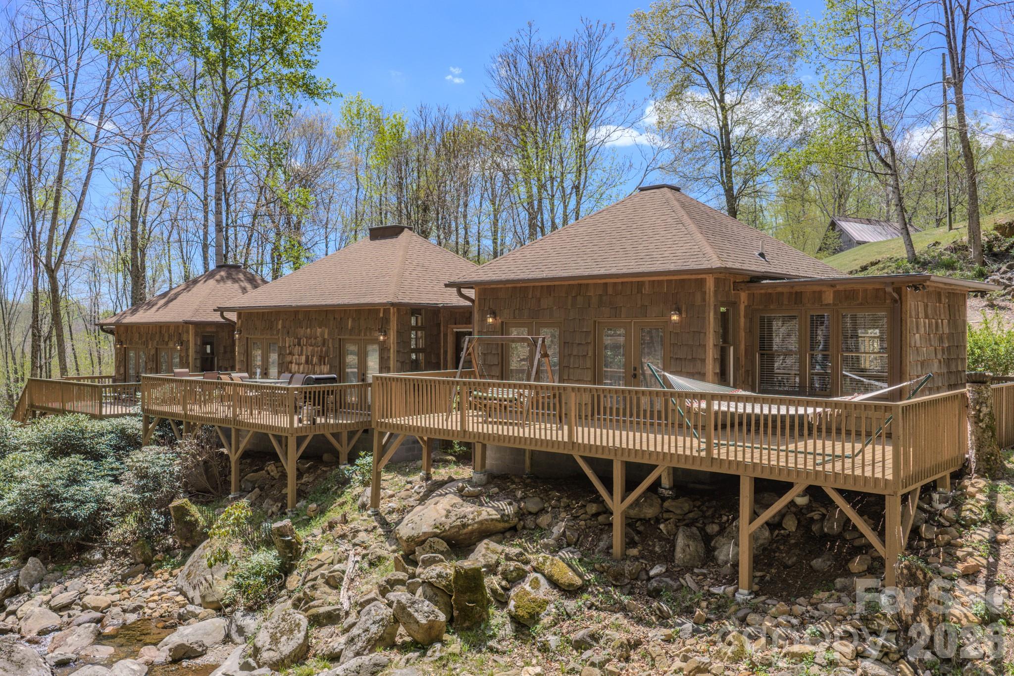 426 Cook Town Road, Bakersville, NC. property listing photo