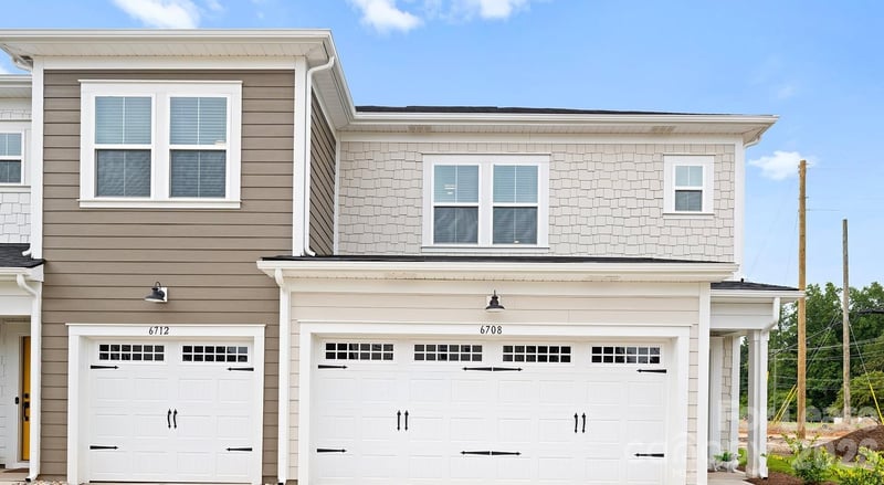 9100 Bluedale Road The Perserve, Charlotte, NC - 4 beds, 2.5 baths, 1,745 sqft - $3,166