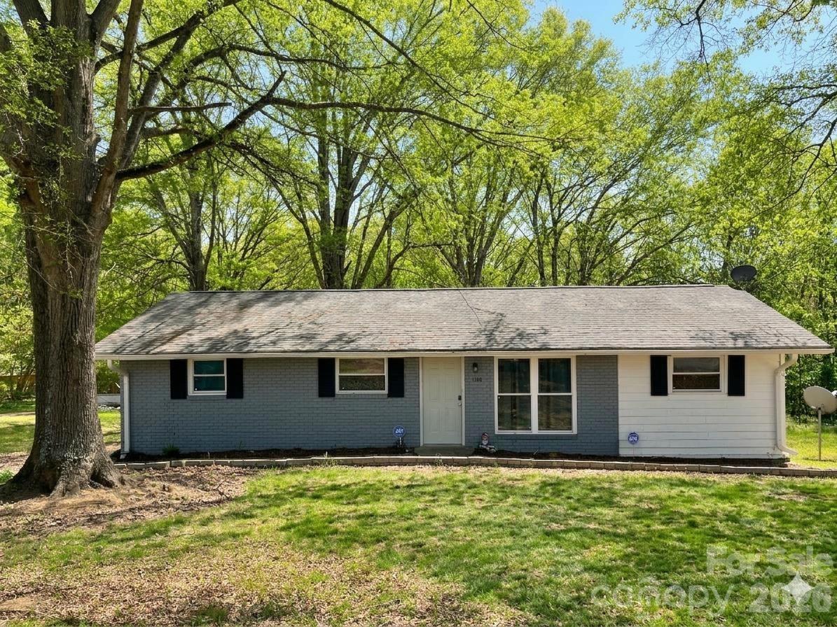 108 York Park Street, York, SC. property listing photo