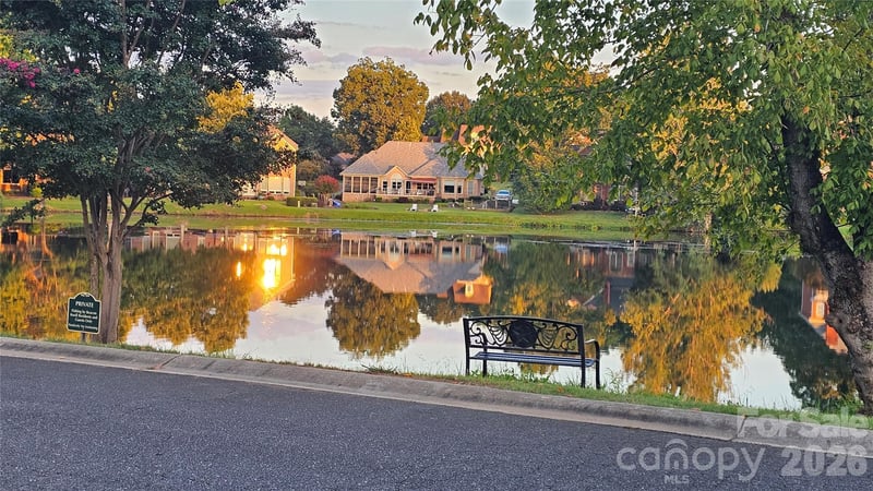 705 Congressional Lane, Fort Mill, SC - 3 beds, 2.5 baths, 2,139 sqft - $399,999