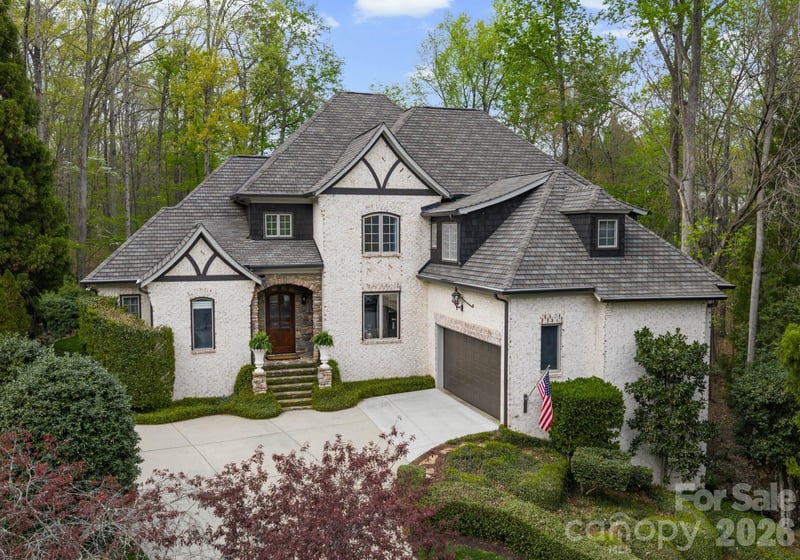 1514 Elmsford Lane, Matthews, NC - 6 beds, 4.5 baths, 5,818 sqft - $2,175,000