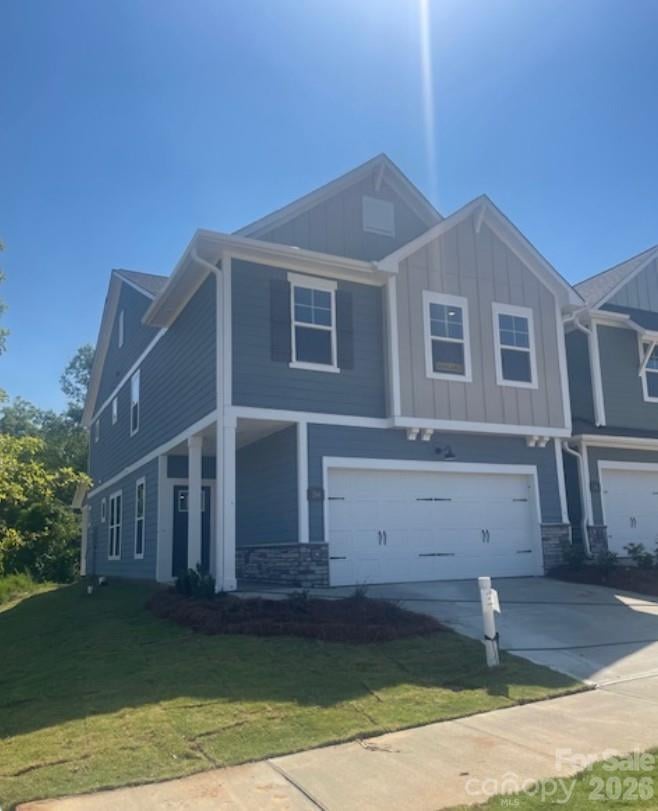 284 Alluvium Lane, Waxhaw, NC - 3 beds, 2.5 baths, 2,174 sqft - $499,000
