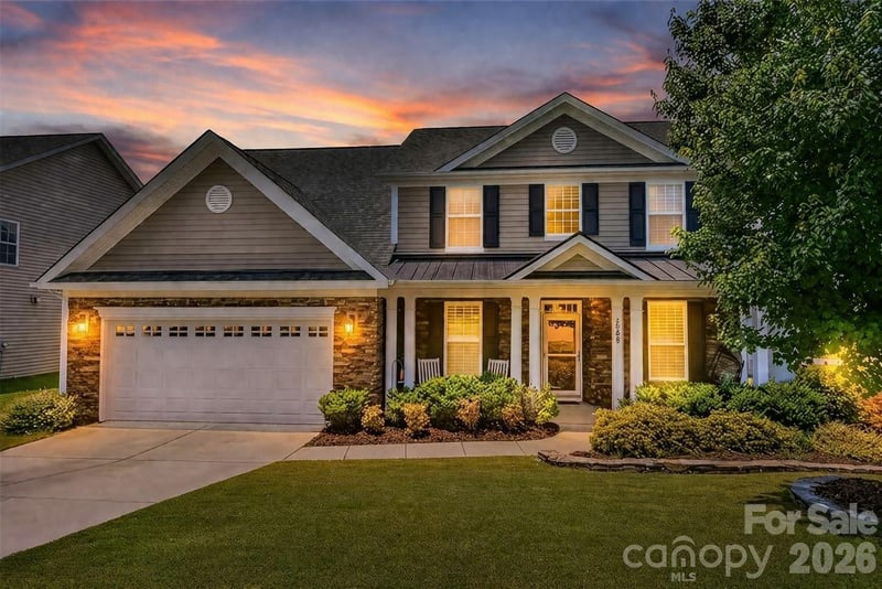 5068 Gladiola, Tega Cay, SC - 5 beds, 4 baths, 3,103 sqft - $680,000