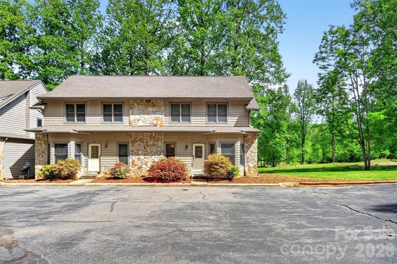 307 Blue Ridge Drive S Apt 4, Marion, NC - 3 beds, 3 baths, 1,536 sqft - $225,000
