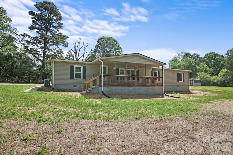 1305 Craig Drive, Iron Station, NC - 3 beds, 2 baths, 1,803 sqft - $325,000