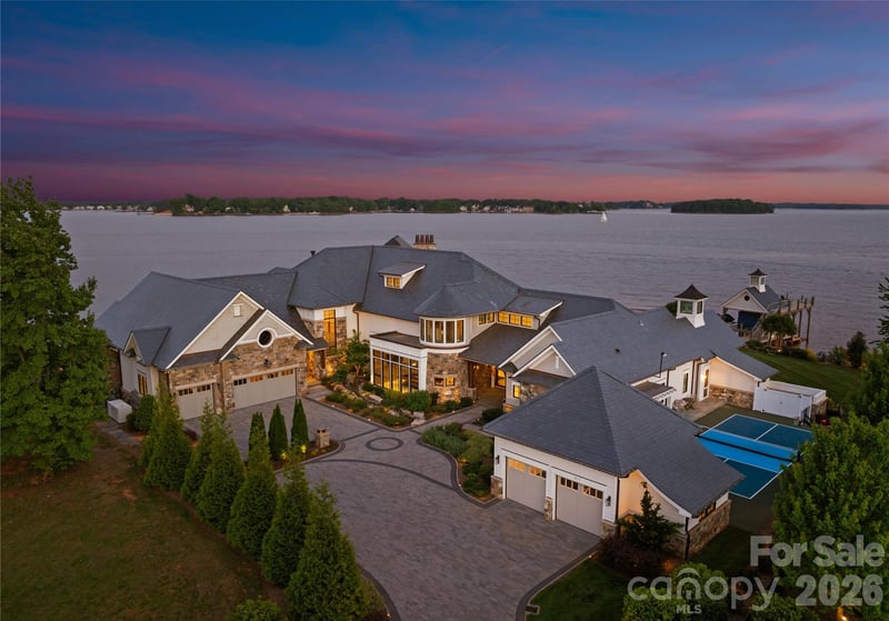 8515 Norman Estates Drive, Denver, NC - 7 beds, 7.5 baths, 11,346 sqft - $17,900,000