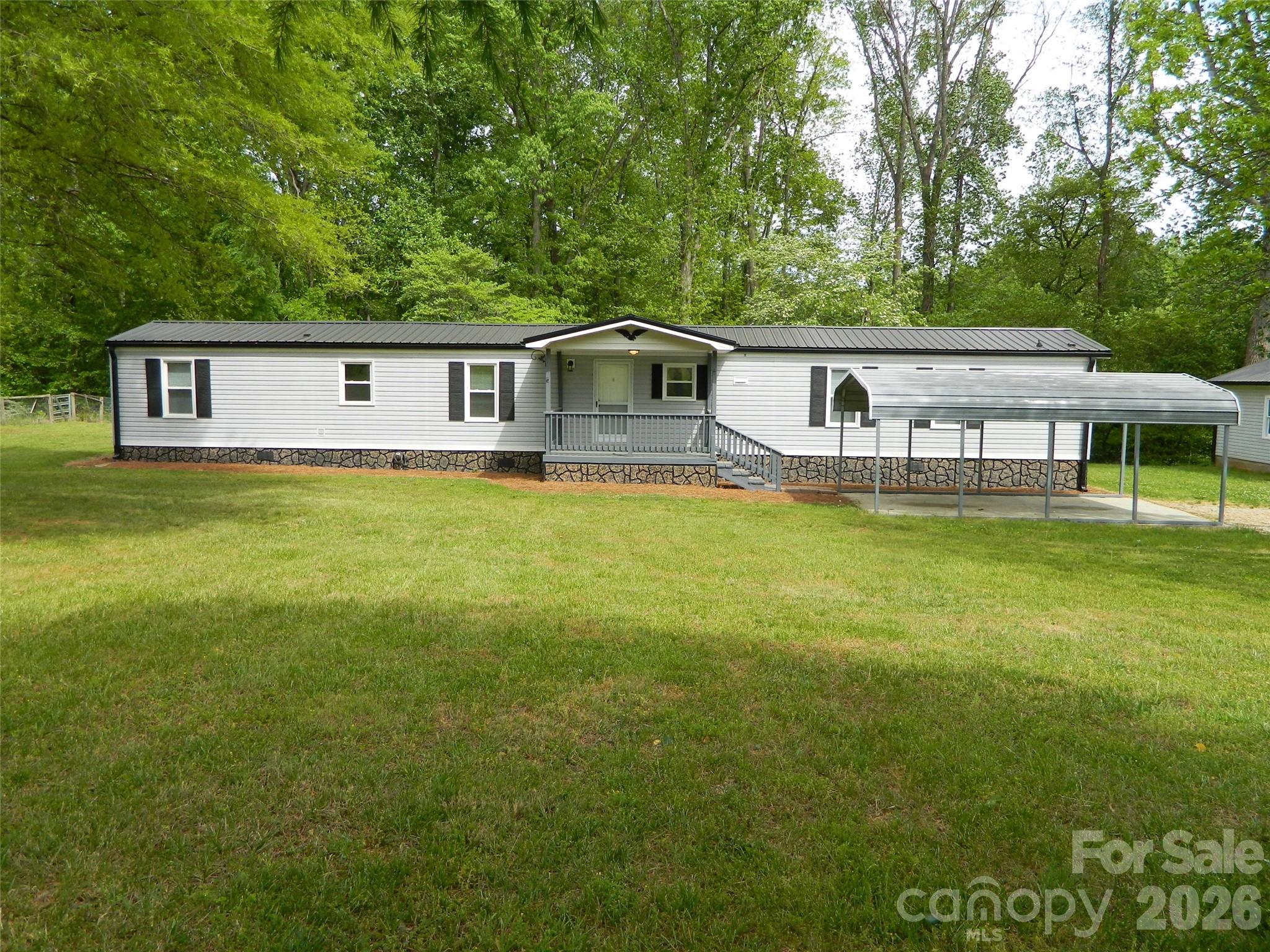 337 Knox Farm Road Apt 4, Statesville, NC. property listing photo