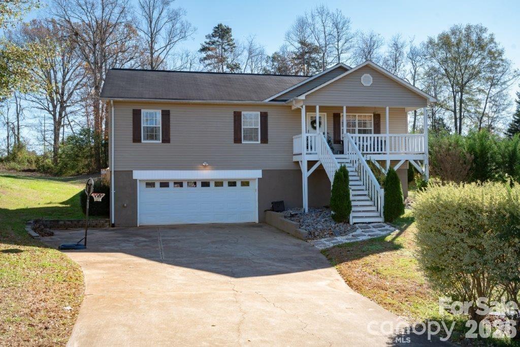 1896 Bakers Glade Lane, Hickory, NC. property listing photo