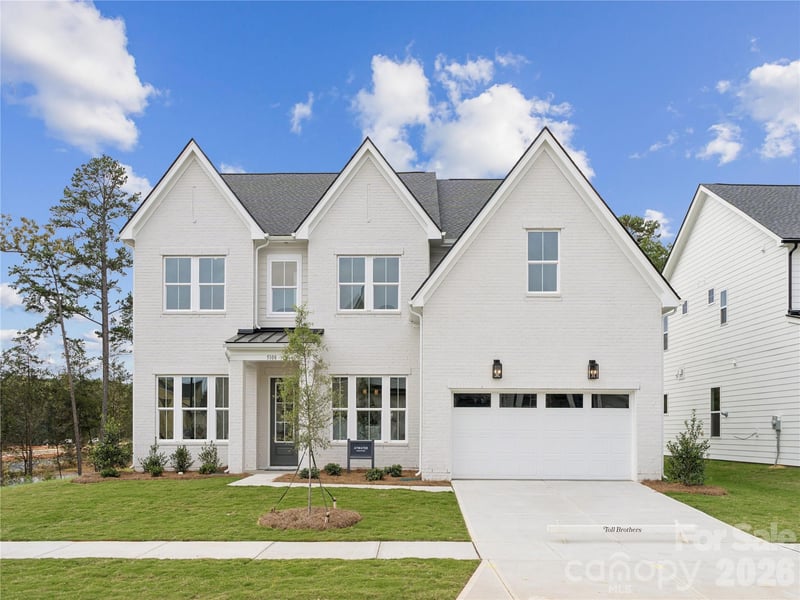 5433 Vernon Ridge Road Apt 129, Huntersville, NC - 5 beds, 5.5 baths, 3,605 sqft - $904,000