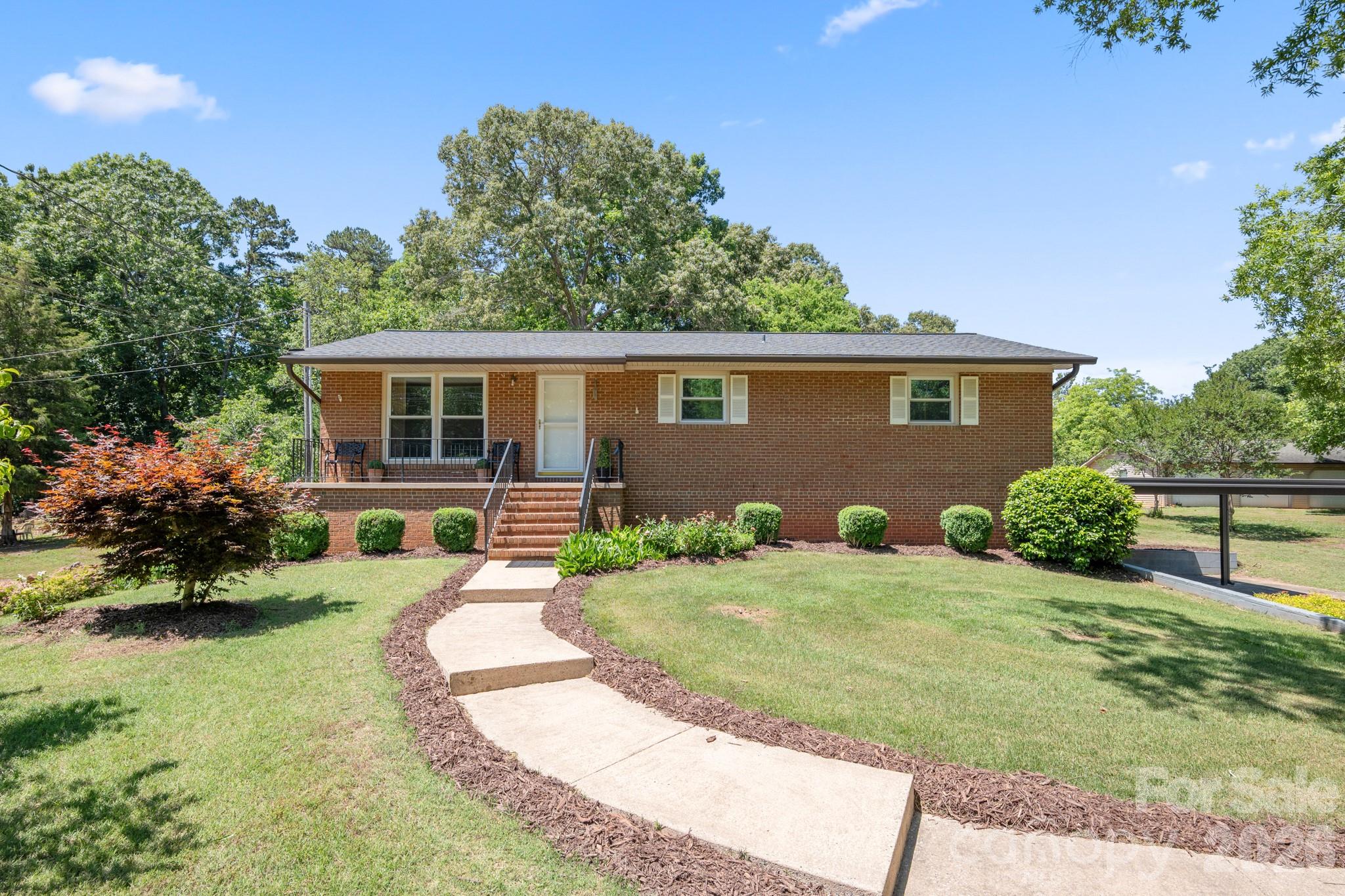 2370 Cannon Farm, China Grove, NC — property listing photo 1